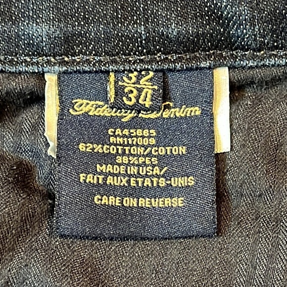 Fidelity Tiger Lily jeans, Viper rinse dark wash, bootcut, tag size 32. - Picture 8 of 13